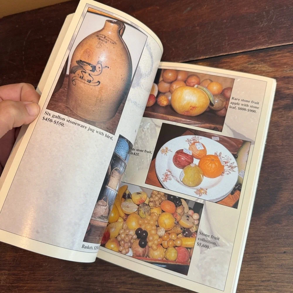 Wallace-Homestead‎ Price Guide To American Country Antiques 16th Edition